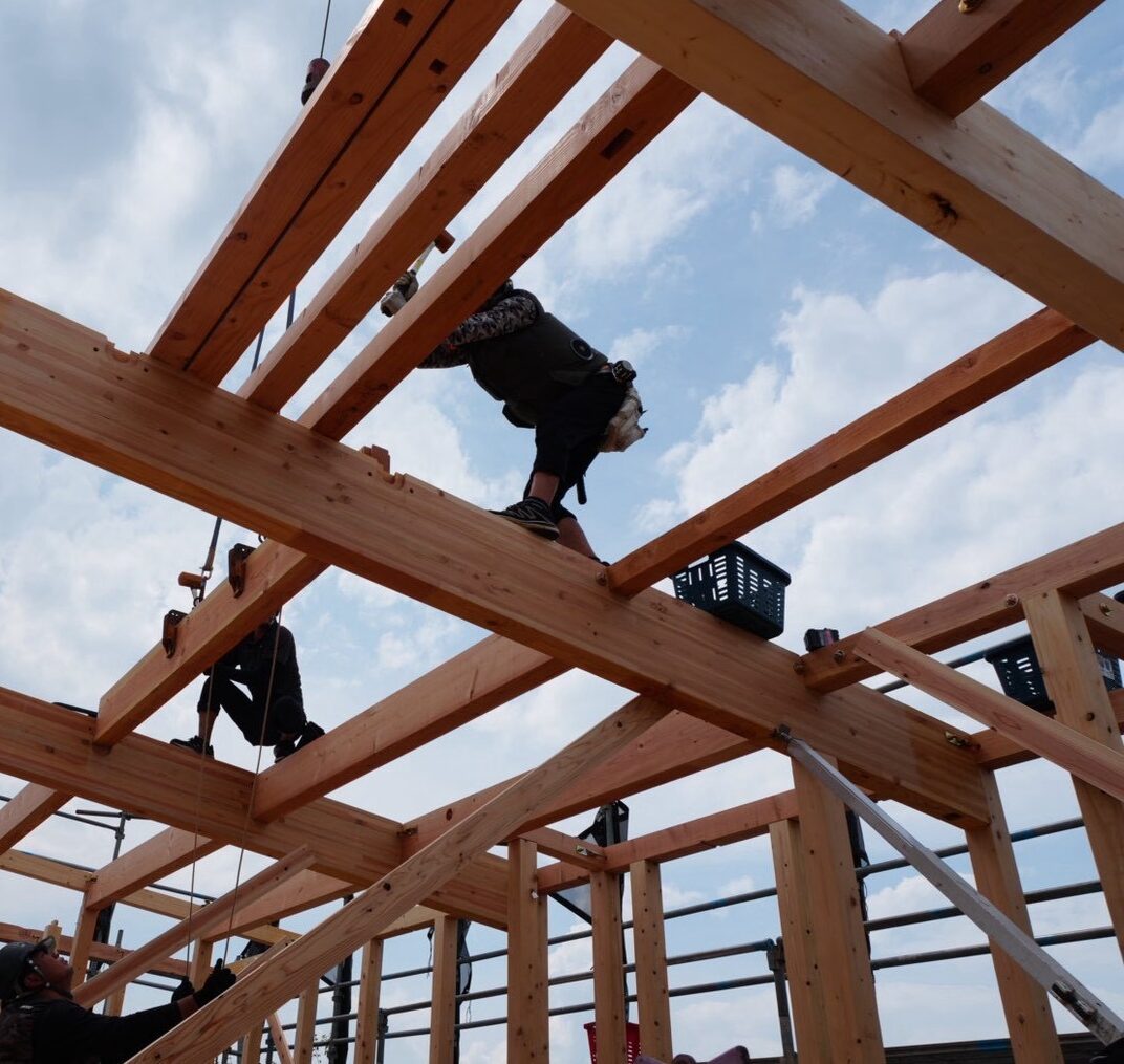 木造住宅の建築現場
